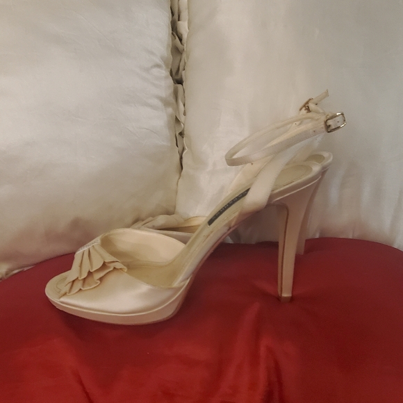 Caparros Peep Nude Heel with bling 10B - Picture 6 of 10